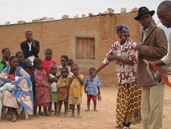 C:\Users\angola\Desktop\Watanuki旧\19年度 (2007) 案件関連\H19 OHI\photos 16 de Julho\IMG_2712.JPG